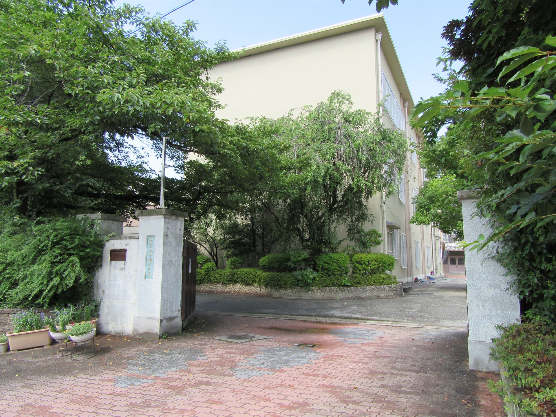 京都市立下鴨中学校（京都市左京区）