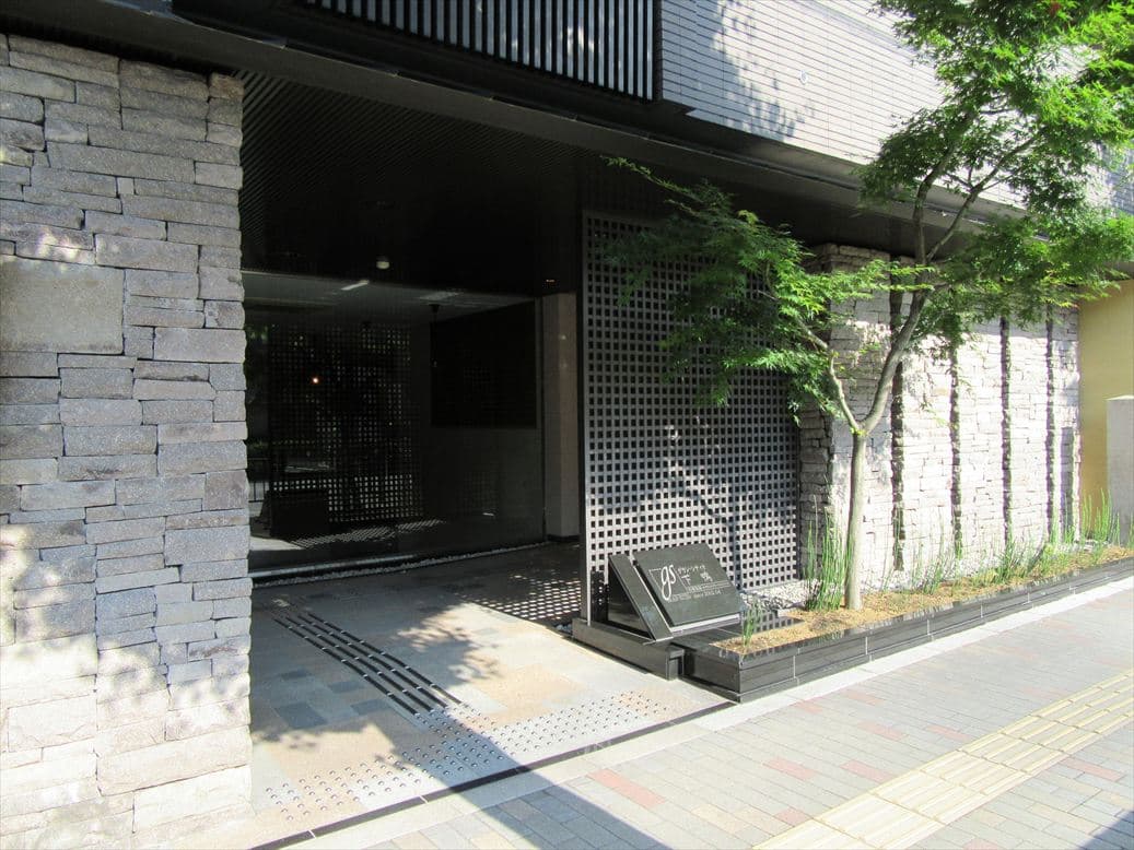 グランシティオ下鴨四季彩館の外観｜京都市左京区の自然豊かな分譲マンション