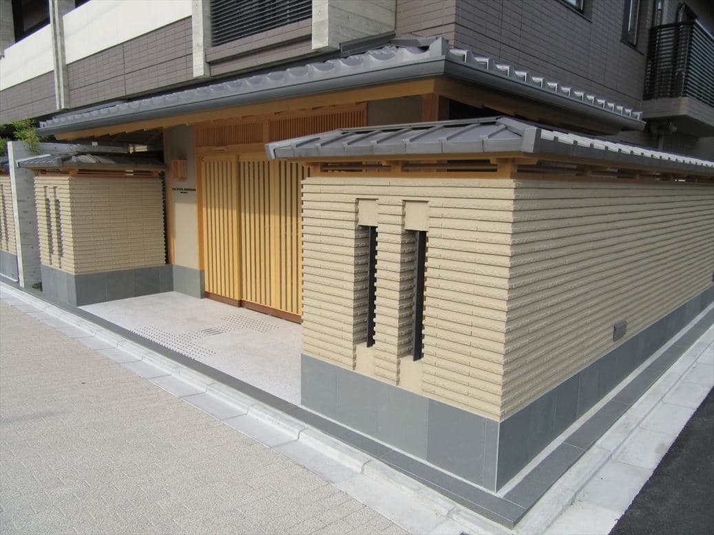 「ザ・京都レジデンス岡崎 外観｜和の趣を感じる落ち着いたデザイン」