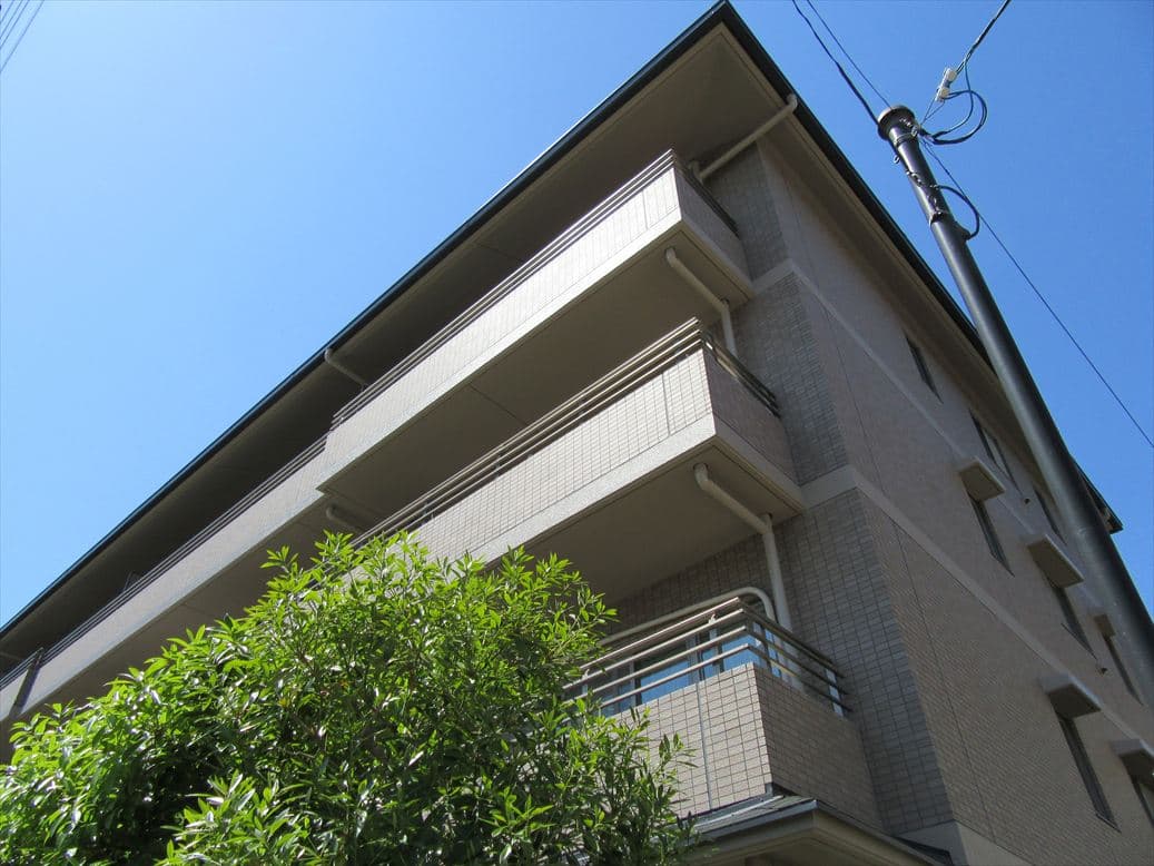 宝ケ池通パークホームズの外観