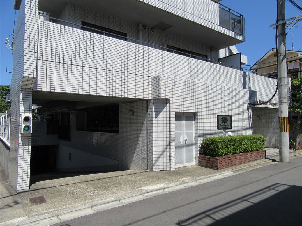 ライオンズマンション聖護院の外観