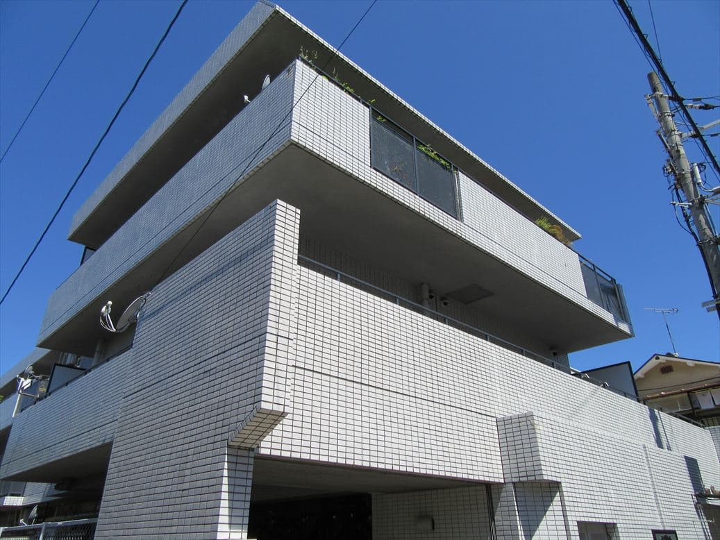 ライオンズマンション聖護院の外観