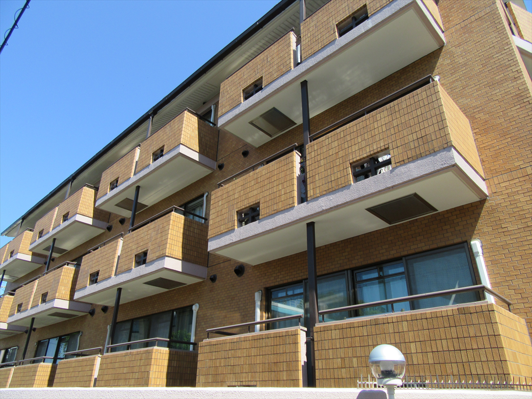 ライオンズマンション京都岡崎第２の外観