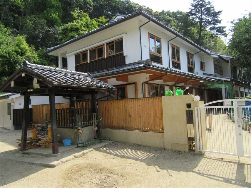 松ヶ崎こども園の外観