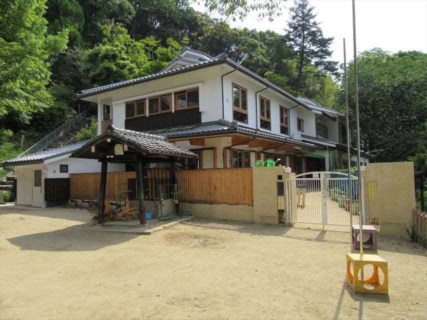 松ヶ崎こども園の外観
