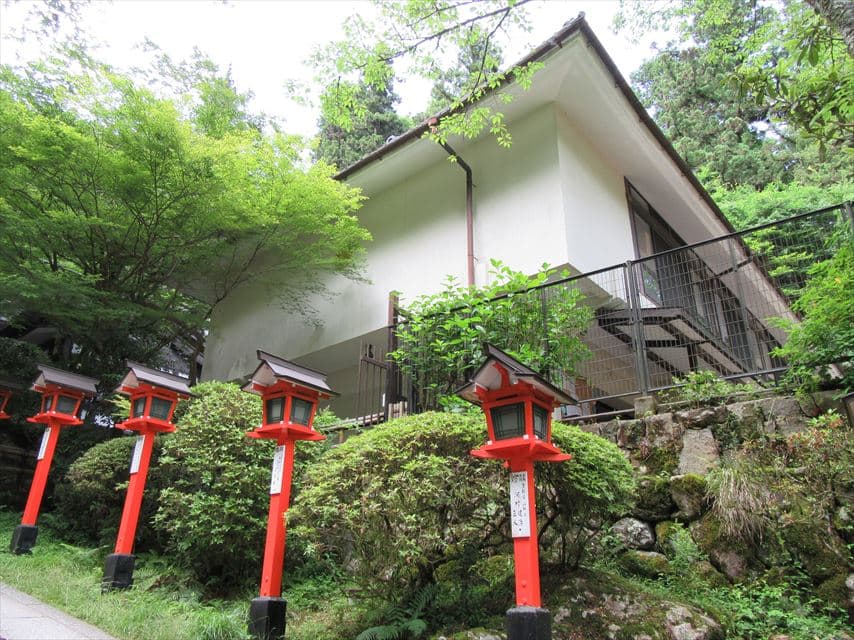 鞍馬山保育園の外観