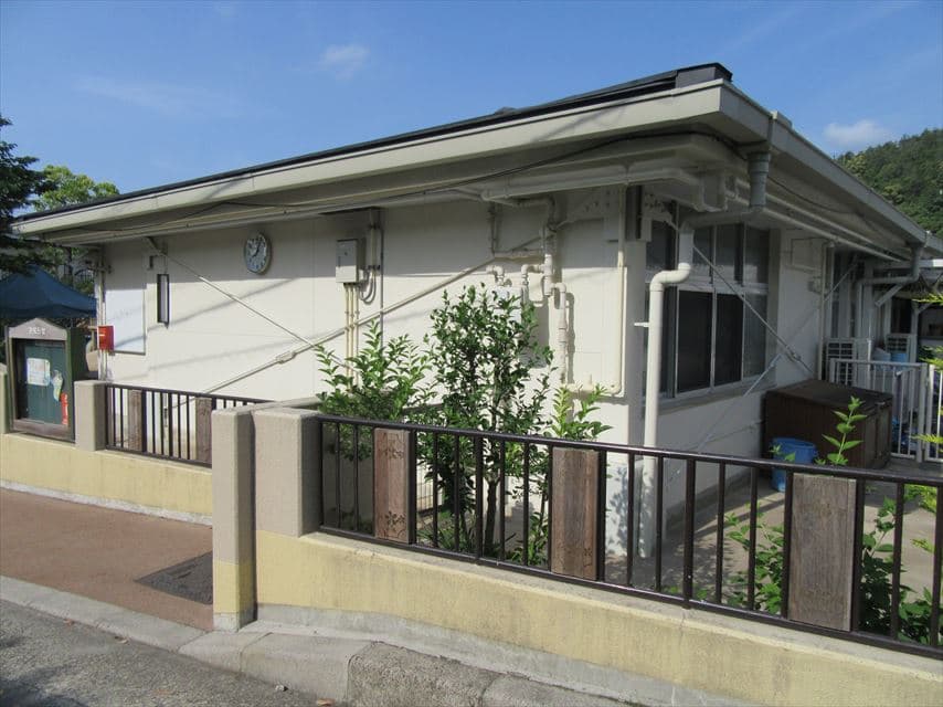 村松保育園の外観