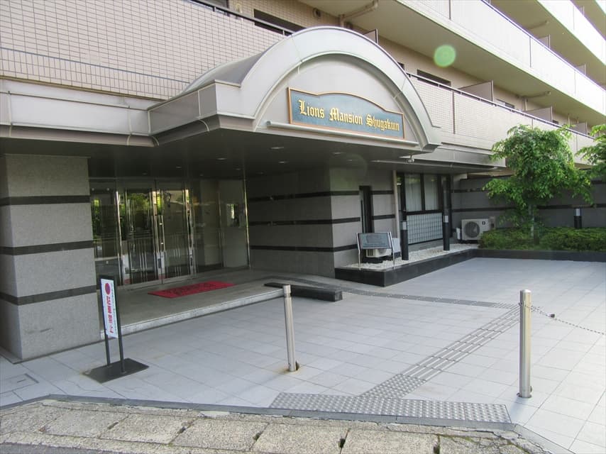 ライオンズマンション修学院　外観