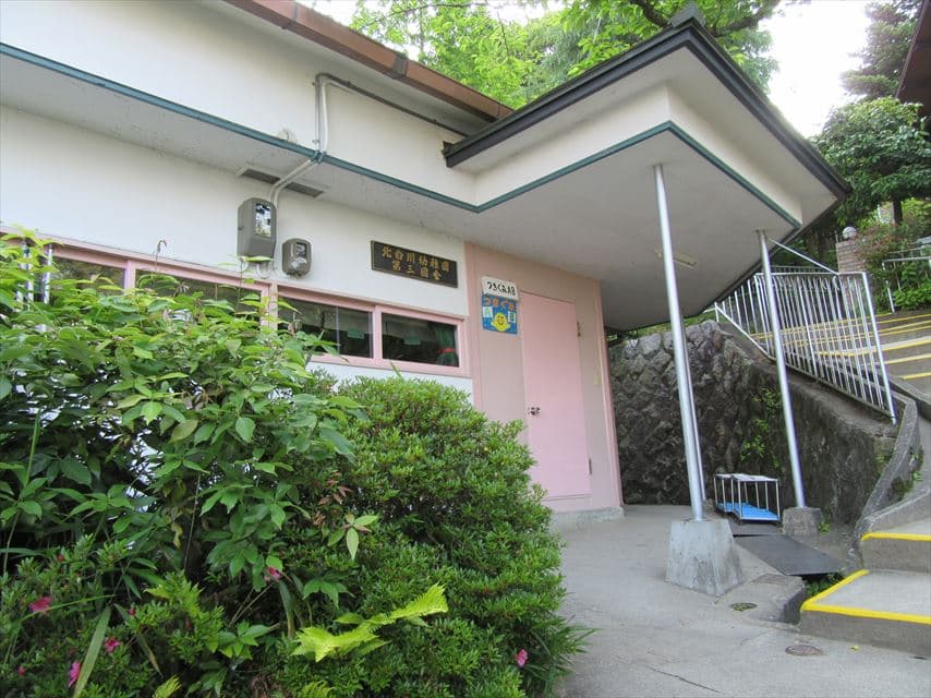 北白川幼稚園の外観