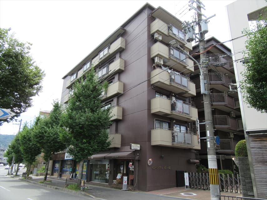 インペリアル松ヶ崎の外観