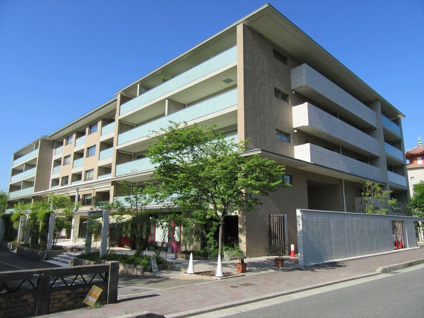 パークハウス京都岡崎有楽荘の外観