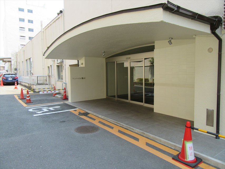 マンハイム鴨川の外観