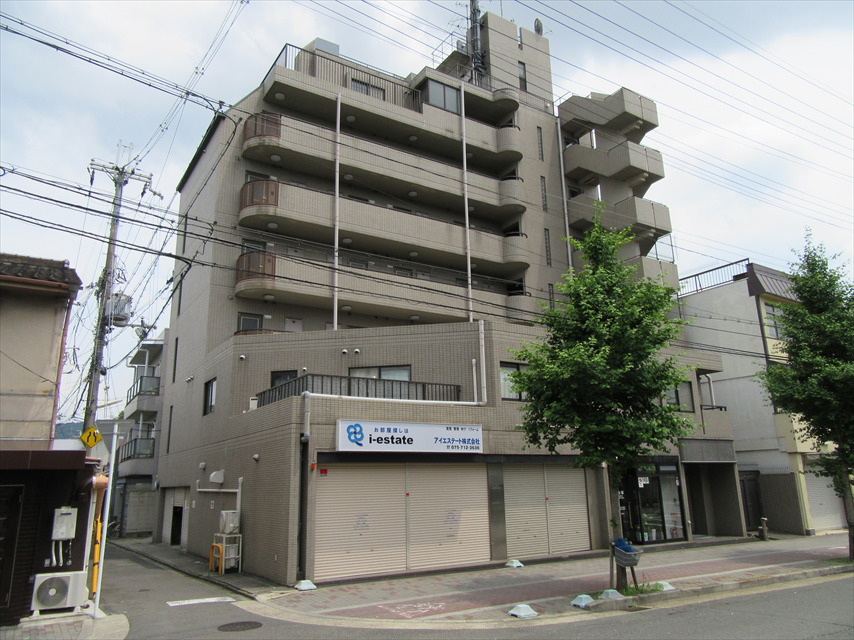 リバティ東大路の外観