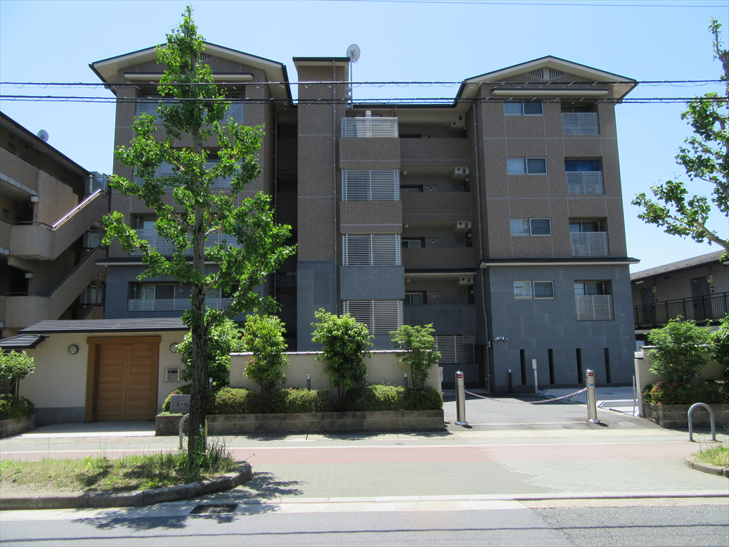 左京区宝ヶ池エリアの優良分譲マンション「グランエスパス宝ヶ池」の魅力と住環境