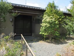 左京区岩倉花園町 中古戸建｜平屋・ワンフロア設計・閑静な住宅街・自然豊かな住環境の画像