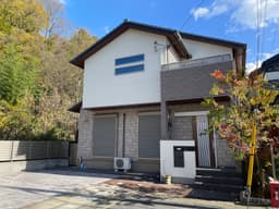【中古戸建て｜左京区松ヶ崎御所ノ内町】全室6帖以上のゆとりある4LDK・大型車2台駐車＆制震ダンパー搭載の安心住宅の画像