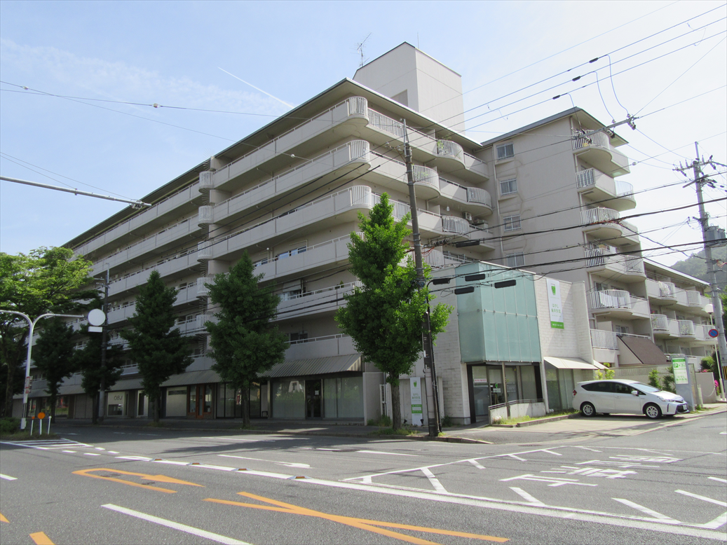 【左京区一乗寺野田町｜中古マンション】ハイツ白川 5階・比叡山を一望・ライフ徒歩6分の画像