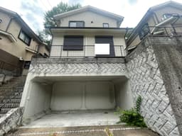 【左京区八瀬近衛町｜中古戸建】高台の開放感、LDK20帖以上のゆとりある暮らし、全居室6帖以上のゆとりの住空間の画像