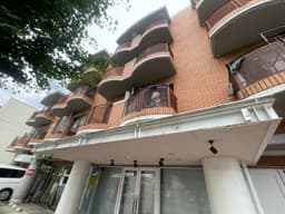 【収益物件|左京区上高野上荒蒔町】白川通に面する好立地!購入後すぐに賃料収入が得られる鉄骨造3階建ての画像